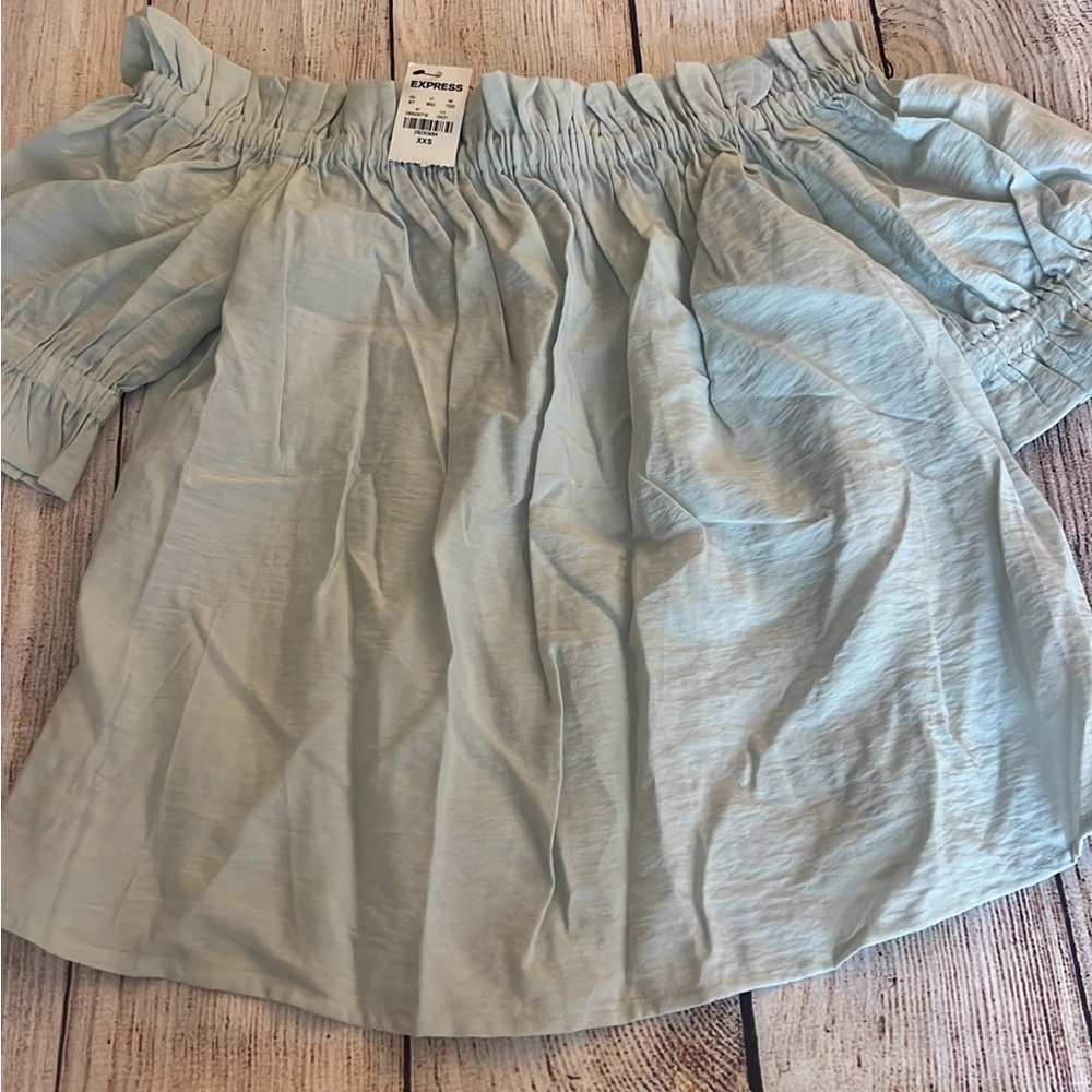 NWT light mint / sage green off the shoulder express top size xxs